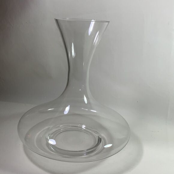 Epic Wine Spirits Party Supplies Classique Wine Decanter 54 Fl Oz Clear Glass - Picture 2 of 16